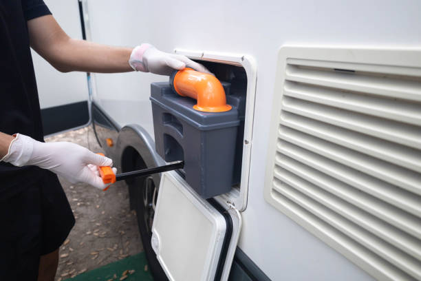 Best Portable bathroom rental  in Clarksville, IA